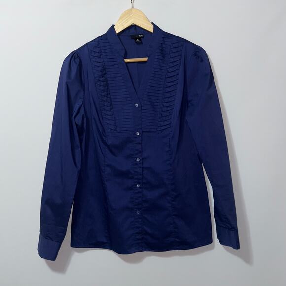 East 5th Blue Pleated v neck Button Down Shirt women’s Size Medium - Picture 1 of 6